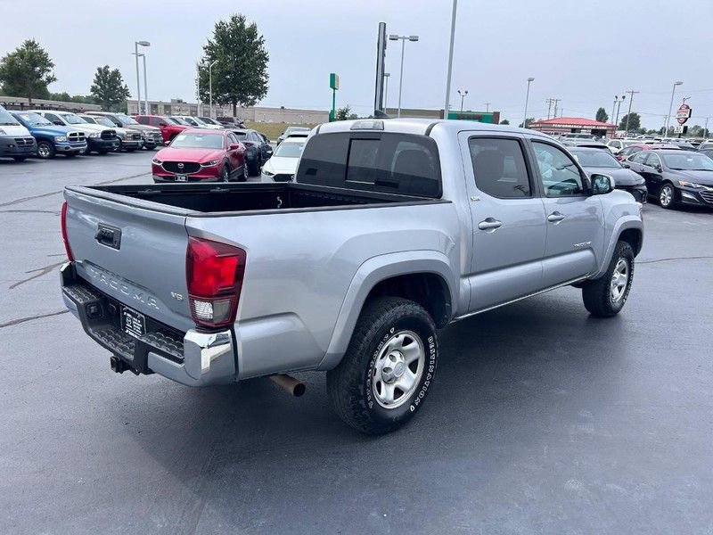 Used 2018 Toyota Tacoma SR5 image 5