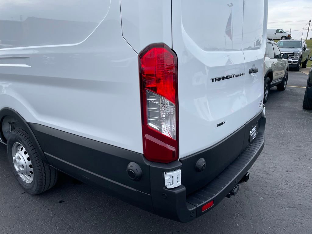 New 2026 Ford Transit 350 148 High Roof AWD w/ Load Area Protection Package image 33