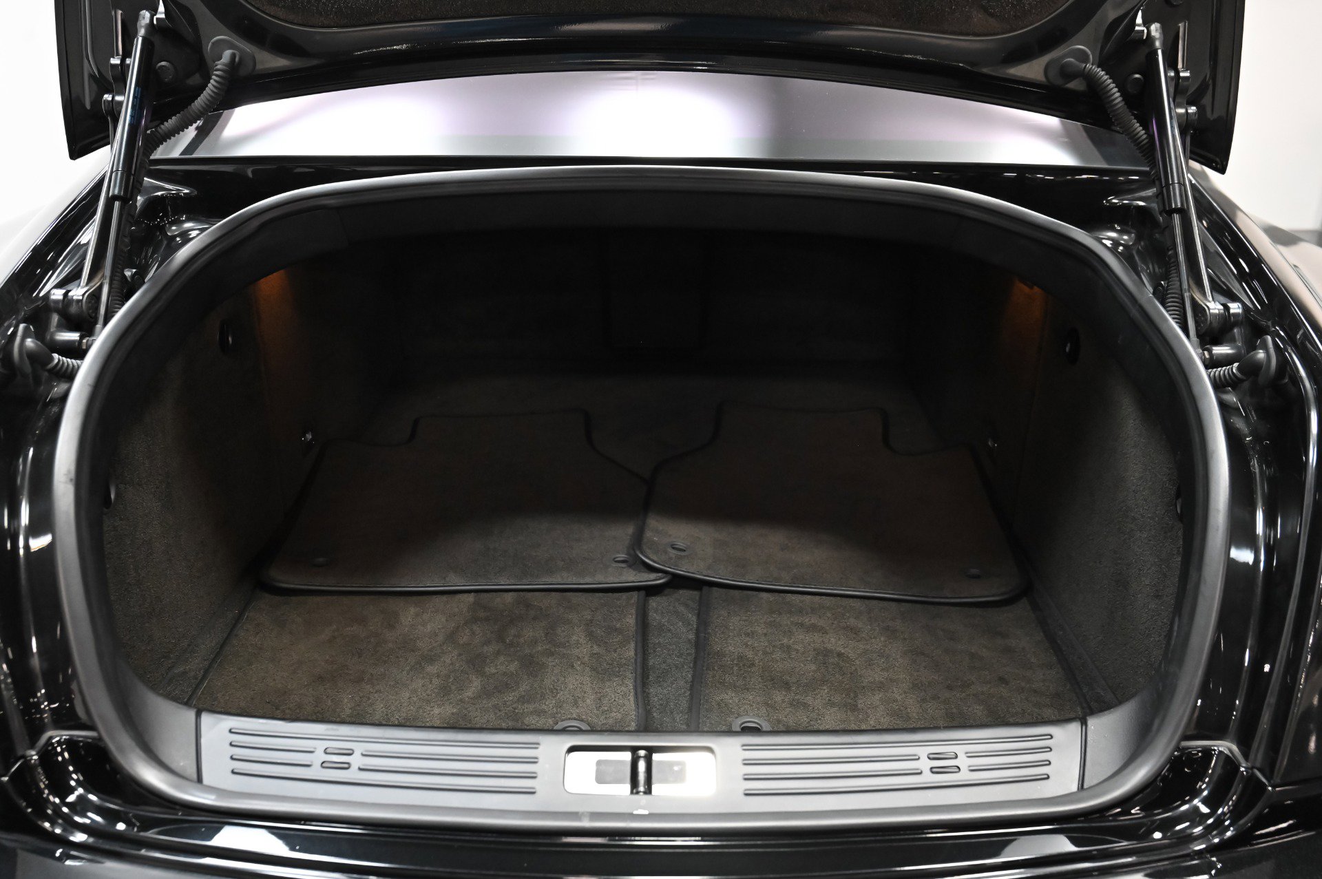 Used 2006 Bentley Flying Spur Flying Spur AWD/4WD image 41