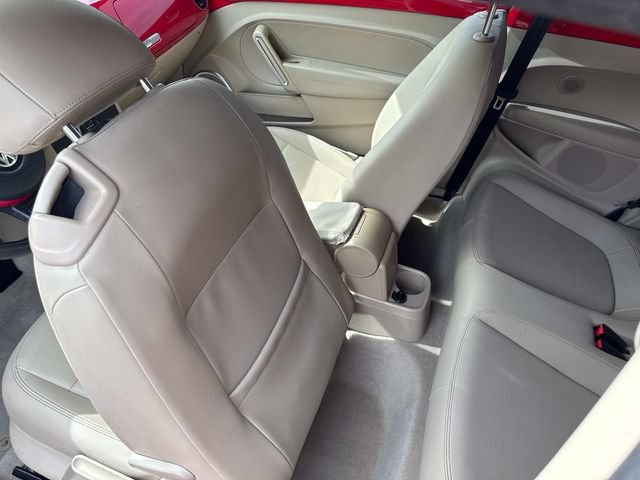 Used 2014 Volkswagen Beetle 1.8T FWD image 13