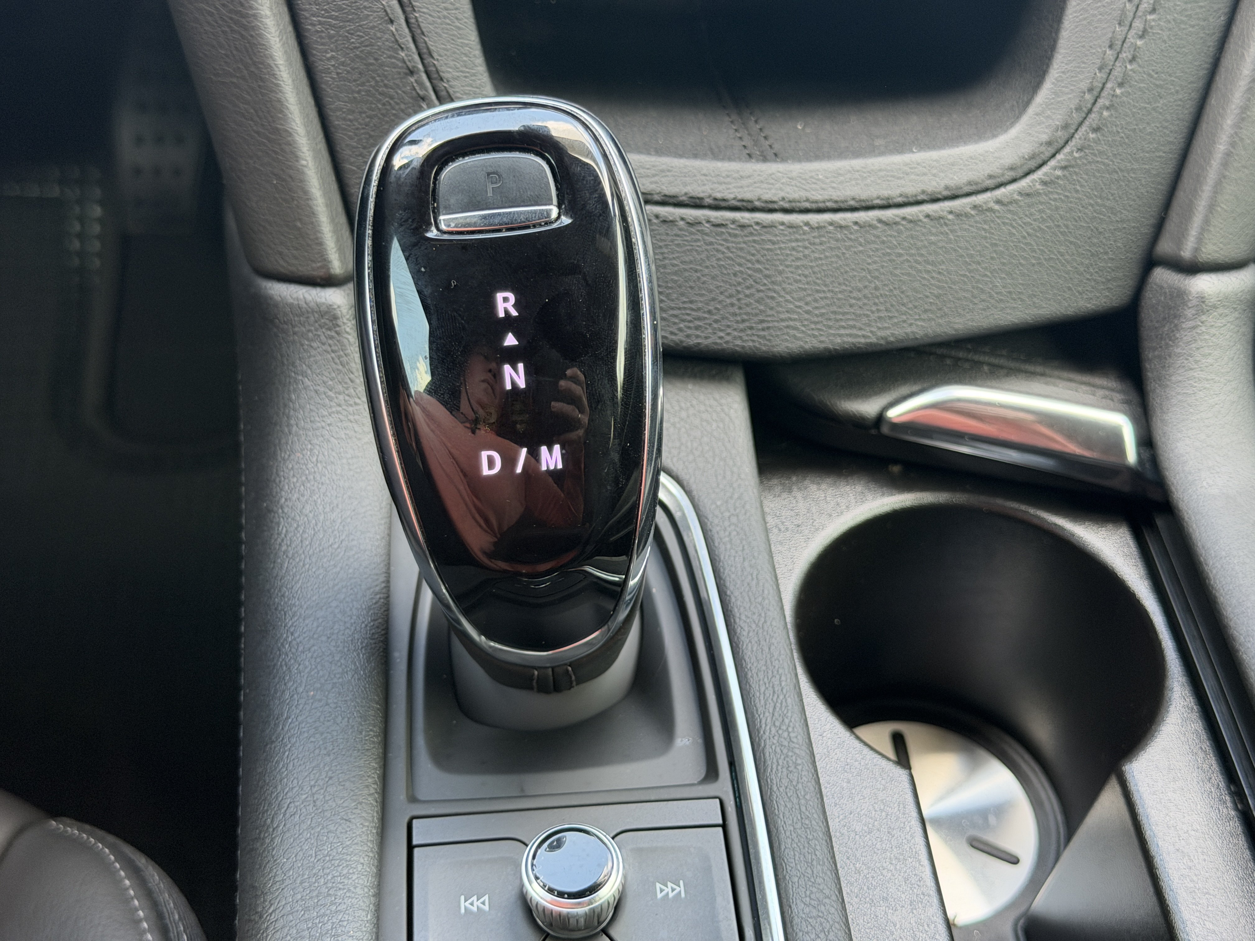 Used 2024 Cadillac XT5 Luxury FWD image 25