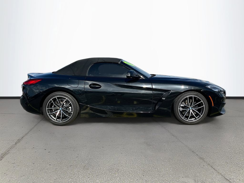 Used 2022 BMW Z4 sDrive30i w/ Driving Assistance Package RWD image 8
