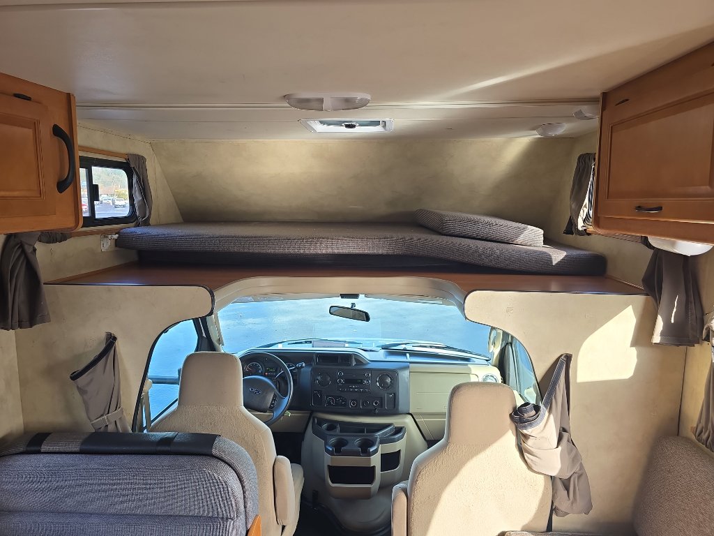 Used 2011 Ford E-350 and Econoline 350 Super Duty w/ Payload Pkg image 21