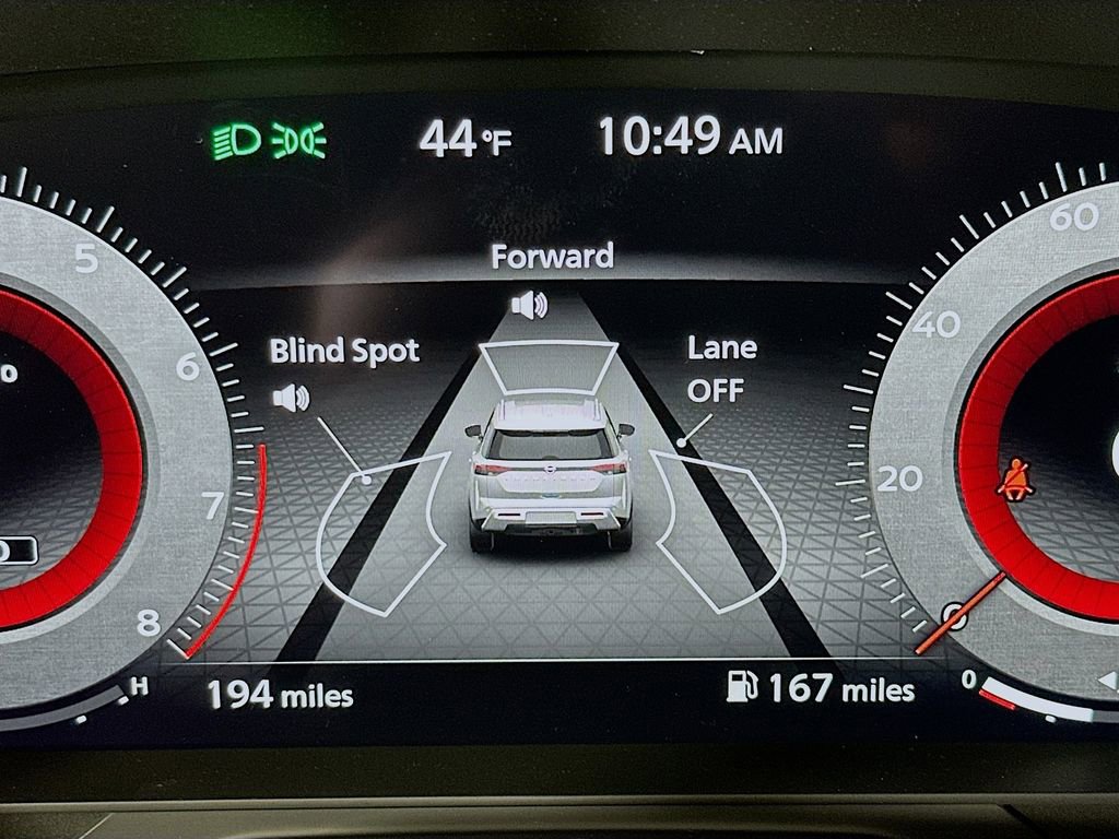 New 2025 Nissan Pathfinder Platinum image 17