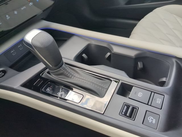 New 2026 Nissan Sentra SL w/ Floor Mat Package FWD image 24