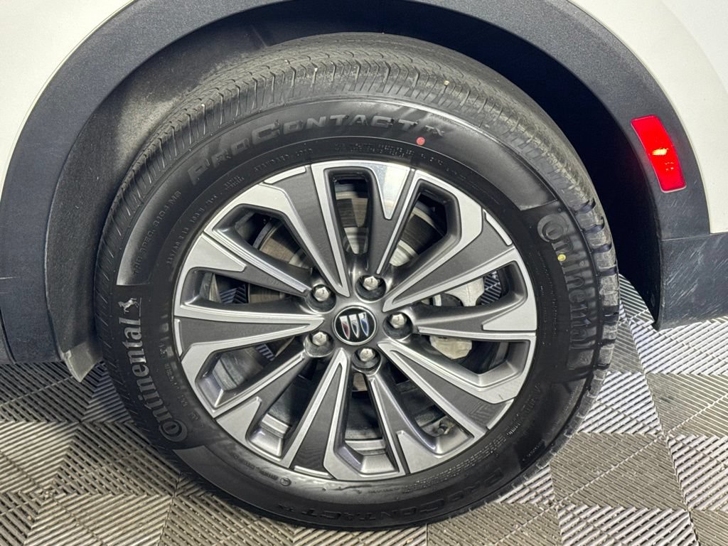 Certified 2024 Buick Envision Preferred AWD/4WD image 50