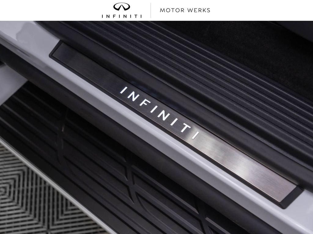 New 2027 INFINITI QX80 Sensory w/ Sport Exterior Package AWD/4WD image 14