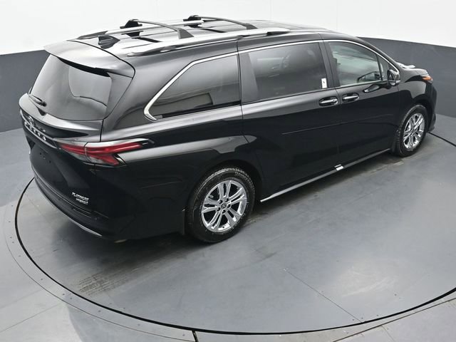 Certified 2024 Toyota Sienna Platinum image 52