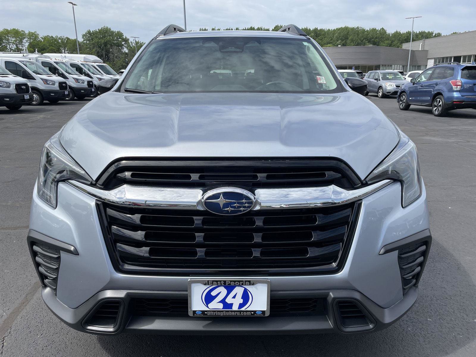 Used 2024 Subaru Ascent Limited AWD/4WD image 9
