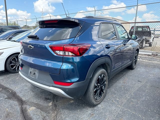 Used 2021 Chevrolet TrailBlazer LT w/ Convenience Package FWD image 3