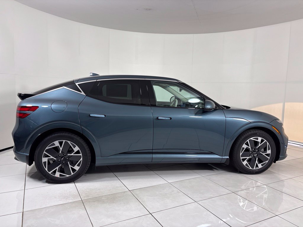 New 2027 Genesis GV60 RWD image 6
