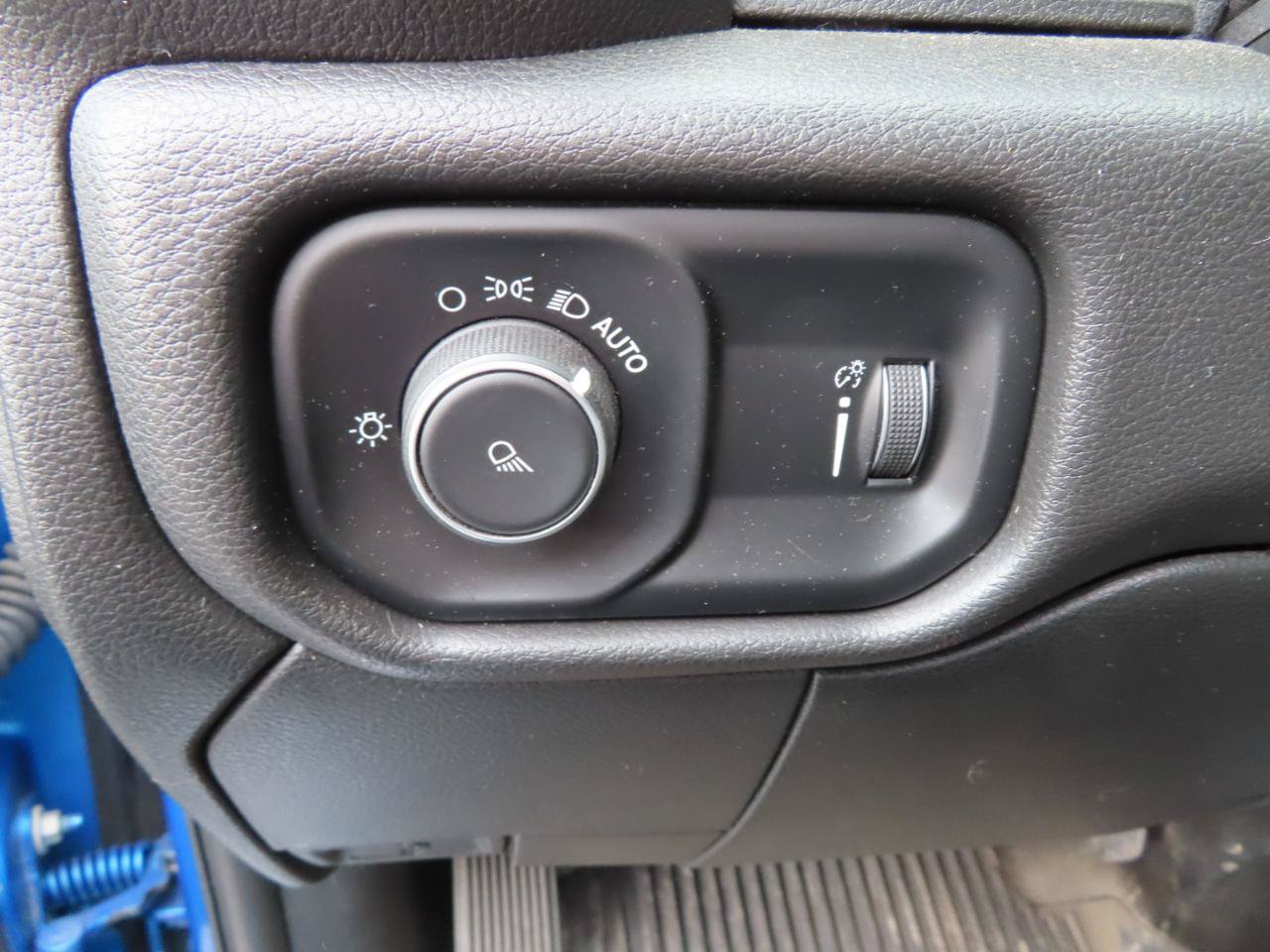 Used 2022 RAM 4500 Tradesman w/ Towing Technology Group AWD/4WD image 18