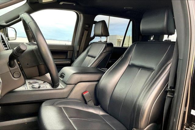 Used 2021 Ford Expedition Max XLT image 9