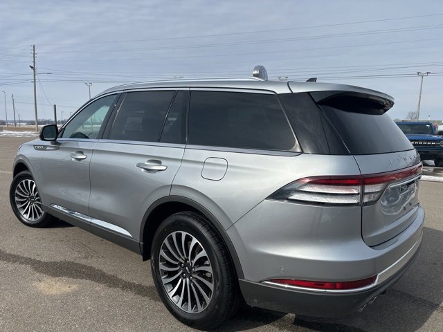 Used 2023 Lincoln Aviator Reserve w/ Equipment Group 201A image 24