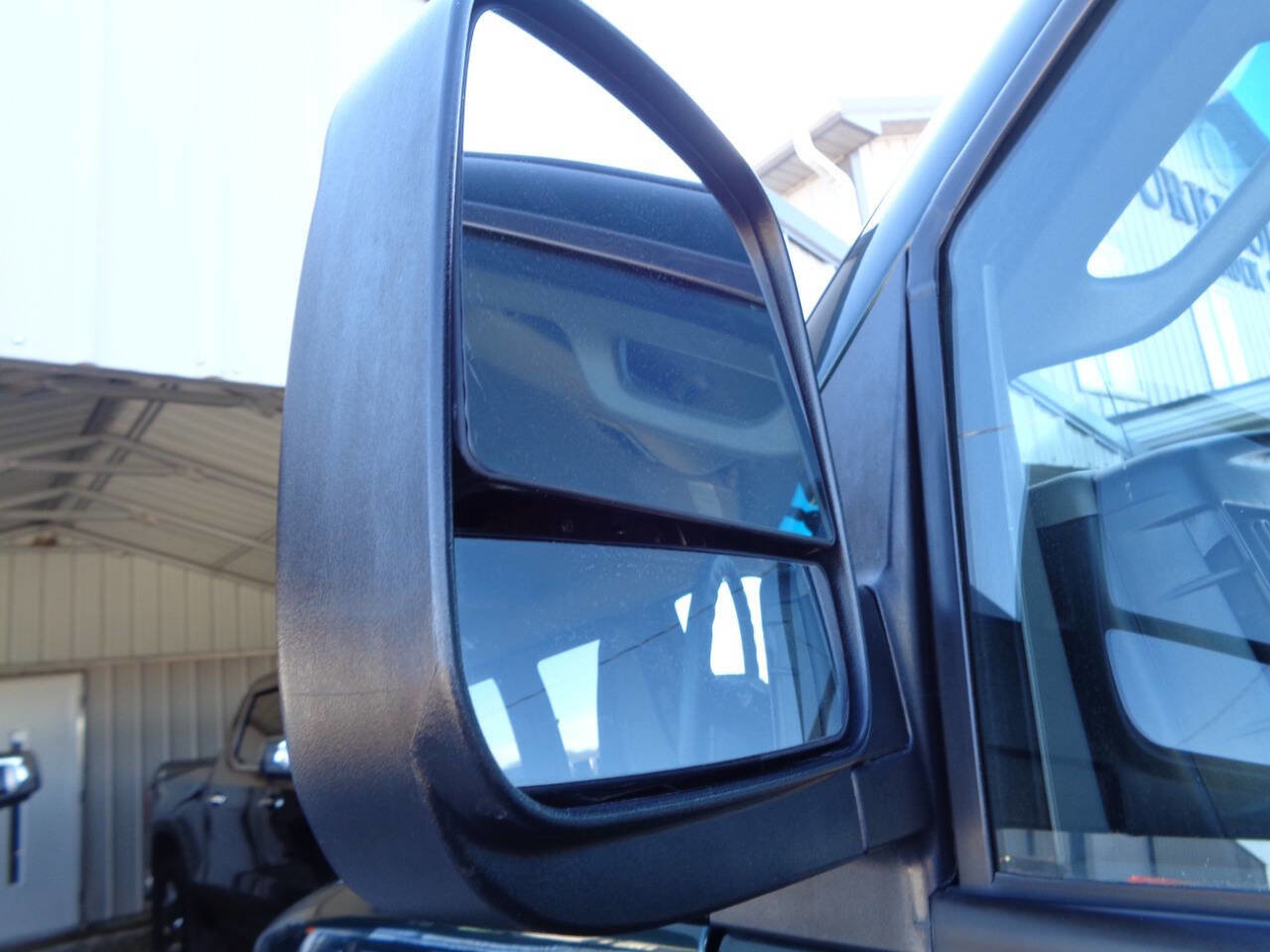 Used 2016 GMC Savana 3500 LT w/ LT Preferred Equipment Group image 69