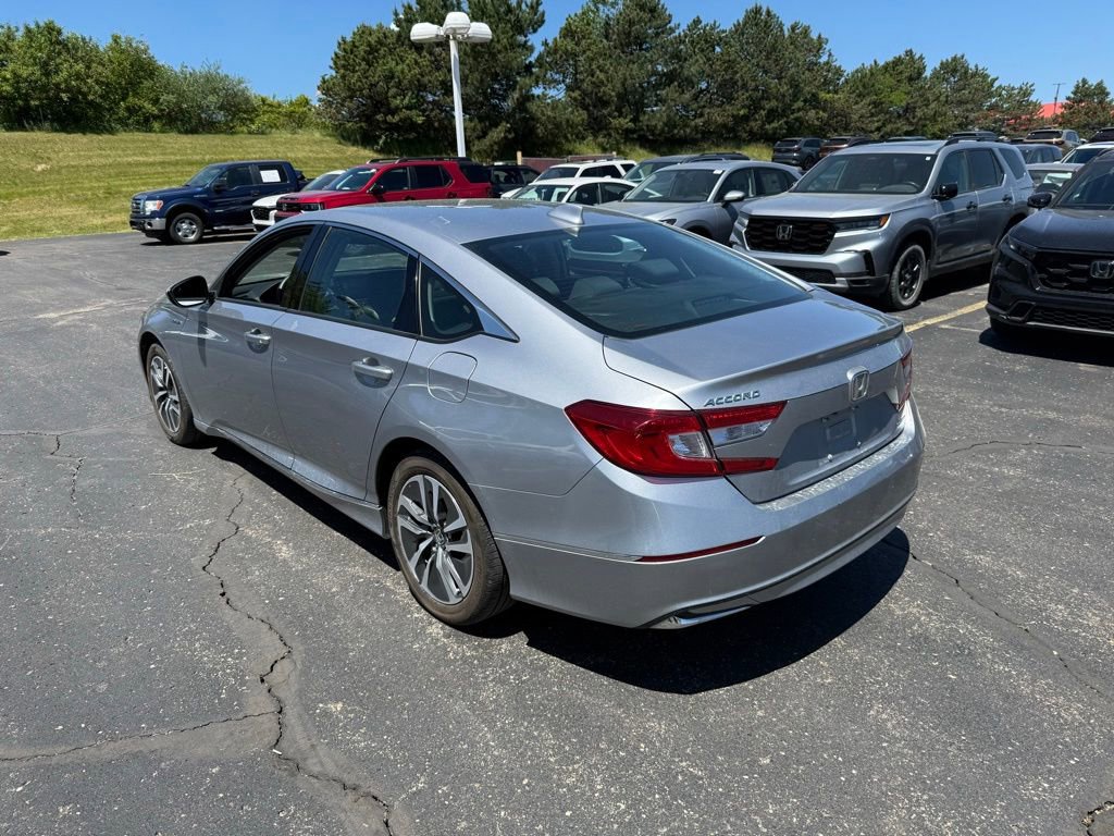 Used 2018 Honda Accord EX image 2