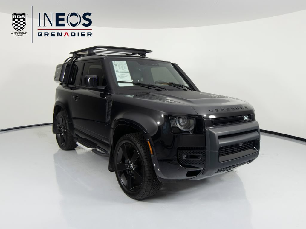 Used 2024 Land Rover Defender 90 X-Dynamic SE AWD/4WD image 3