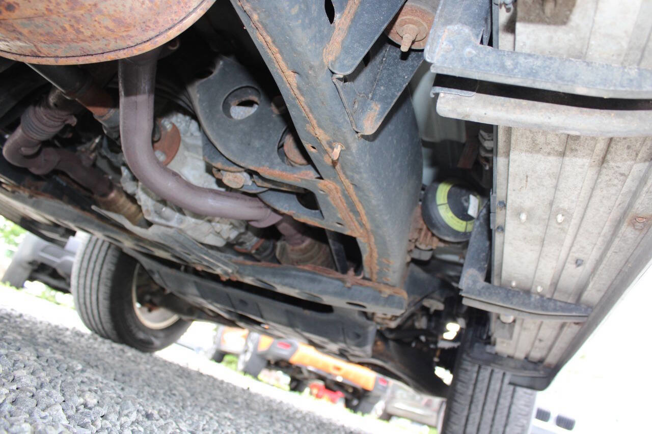 Used 2005 Lexus LX 470 4WD image 31