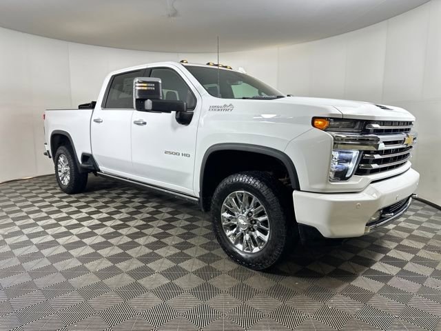 Used 2022 Chevrolet Silverado 2500 High Country w/ Z71 Off-Road Package image 2
