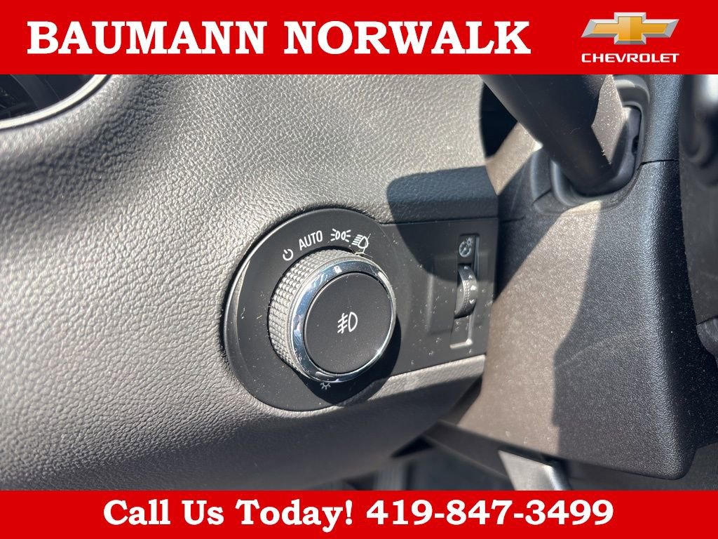 Used 2011 Chevrolet Camaro SS RWD image 22
