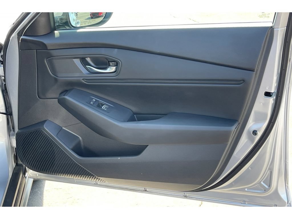 Certified 2023 Honda Accord EX image 19