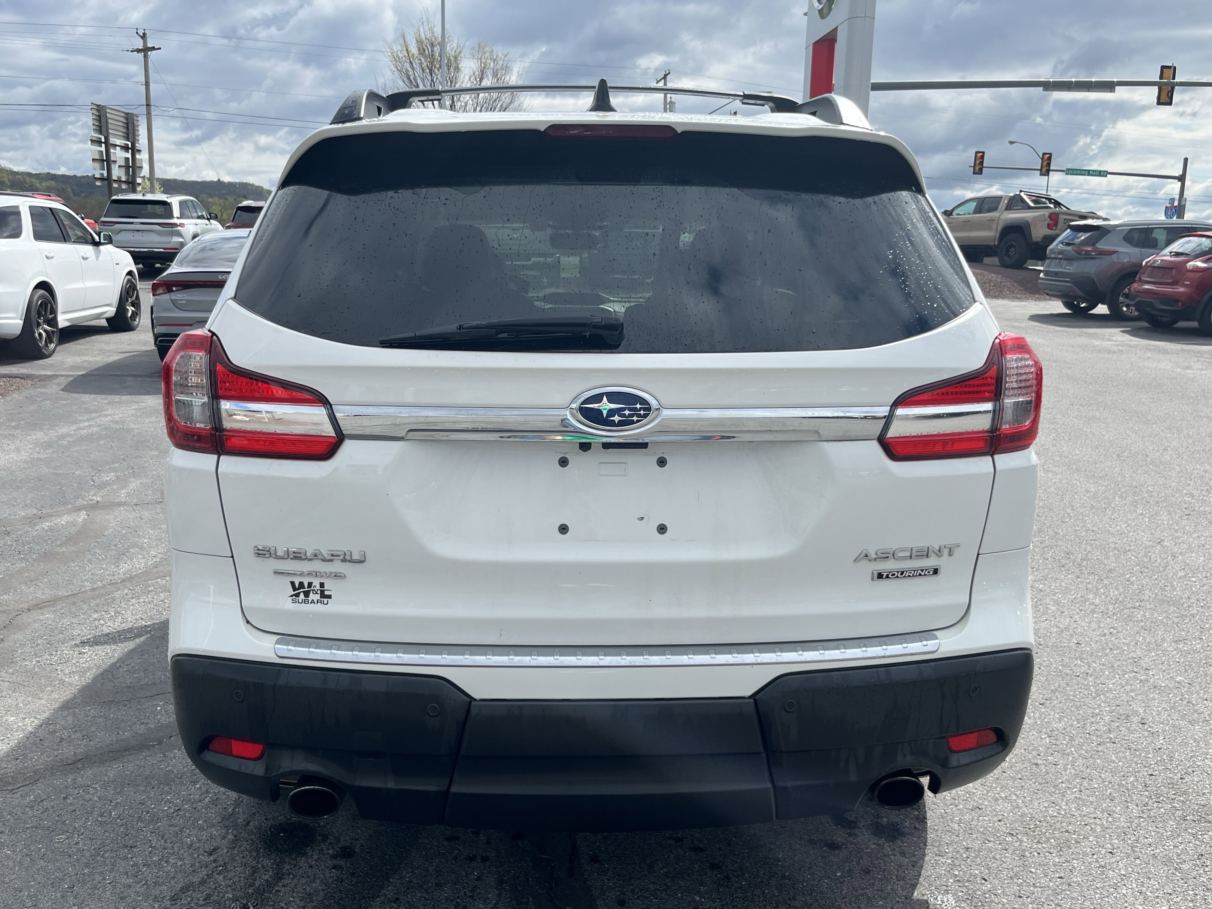 Used 2022 Subaru Ascent Touring w/ Popular Package #2A image 7