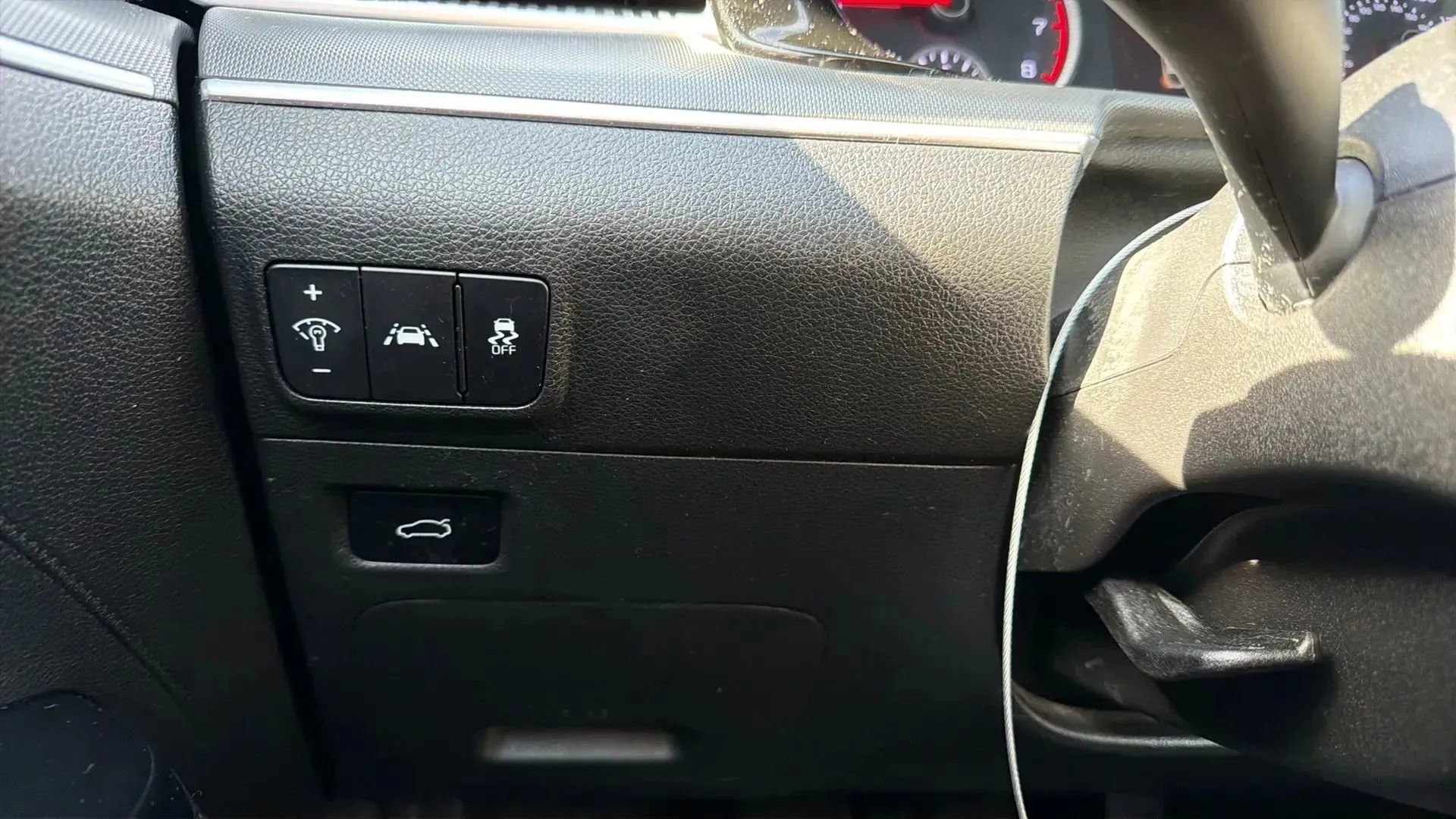 Used 2022 Kia K5 LX FWD image 15