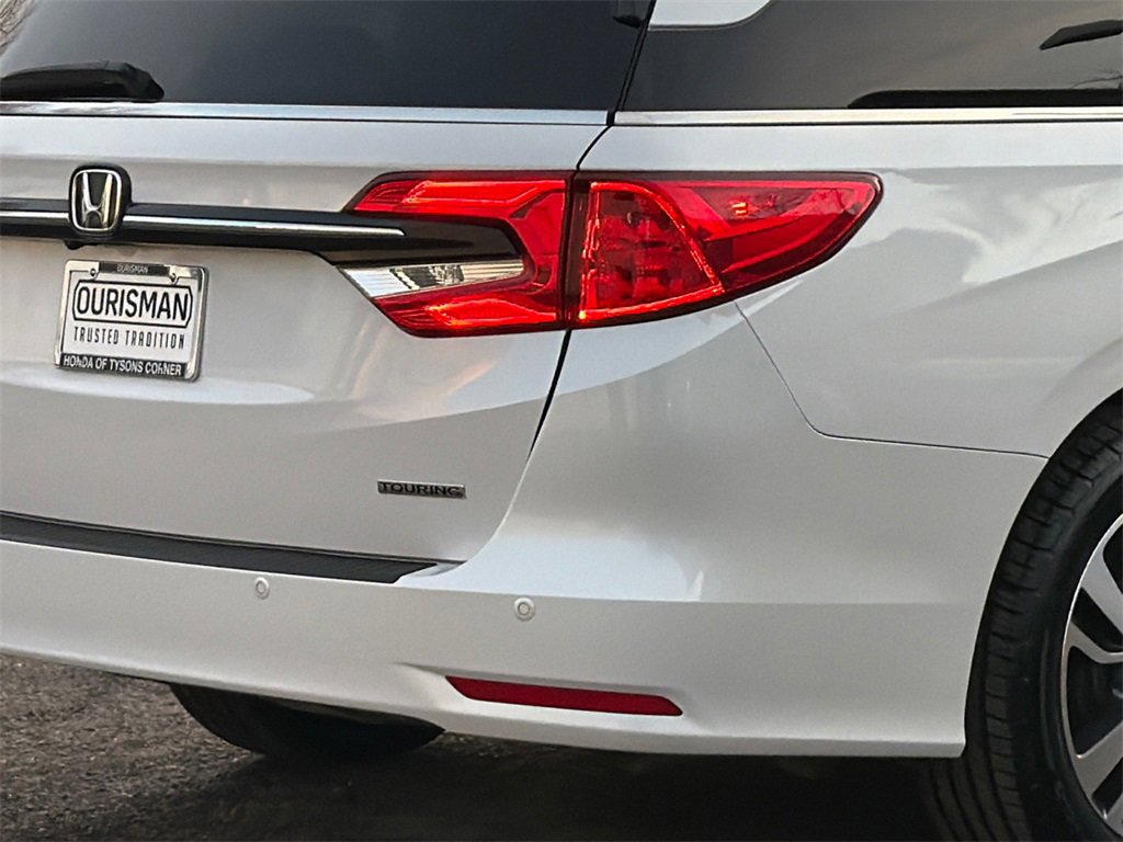Used 2023 Honda Odyssey Touring image 6