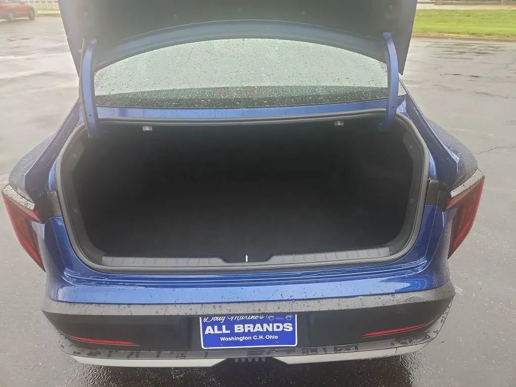 Used 2025 Kia K4 FWD image 7
