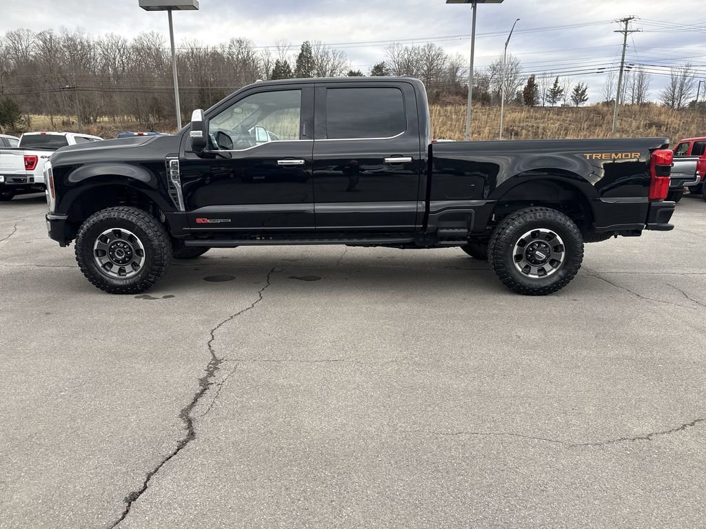 Certified 2024 Ford F350 Platinum w/ Tremor Off-Road Package image 3