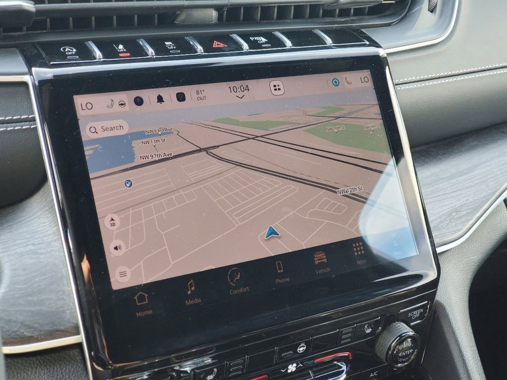 Used 2024 Jeep Grand Cherokee Limited image 20