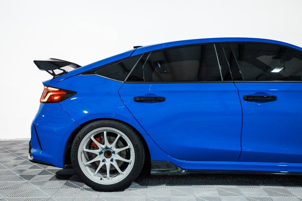 Used 2024 Honda Civic Type R image 2