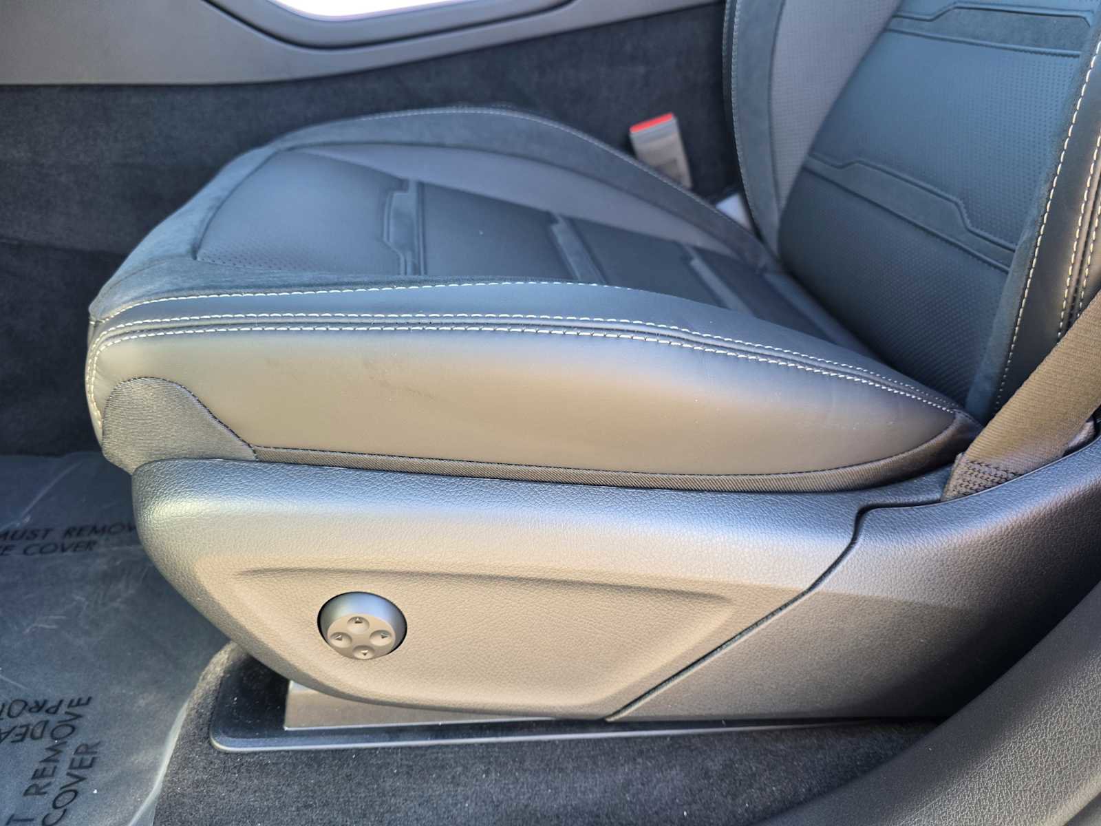 New 2026 Mercedes-Benz GLE 53 AMG 4MATIC Coupe image 14