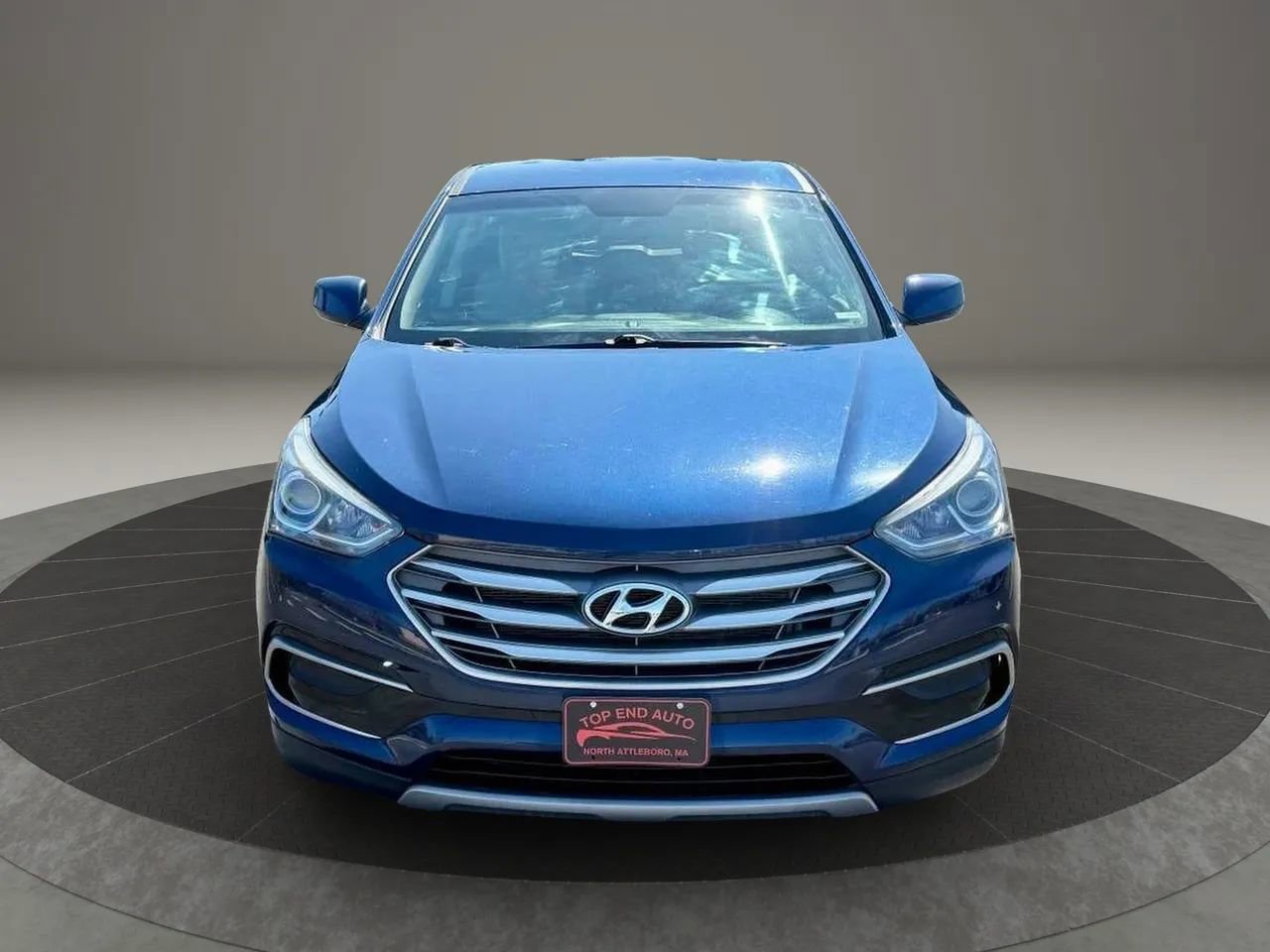 Used 2017 Hyundai Santa Fe Sport image 2