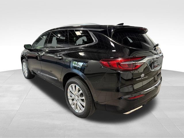 Used 2020 Buick Enclave Premium w/ Surround and Sites Package FWD image 5