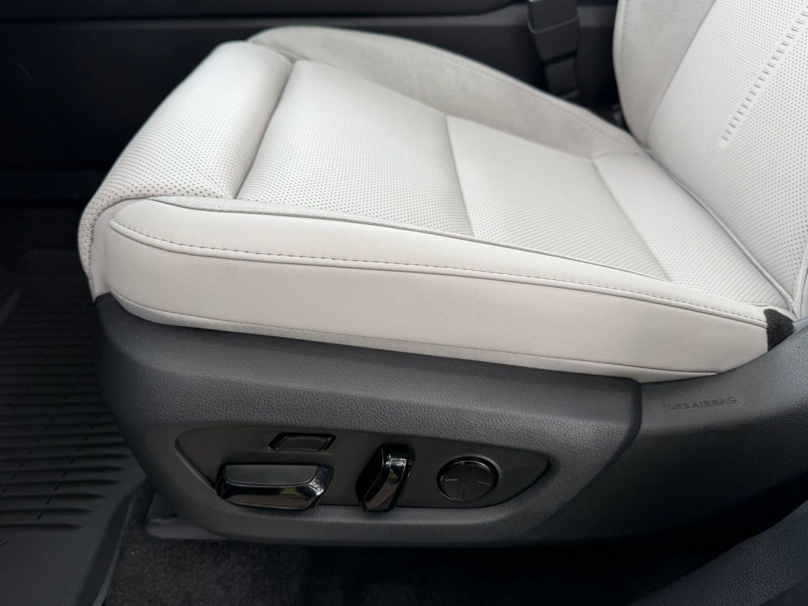 New 2026 Lexus TX 350 AWD image 13