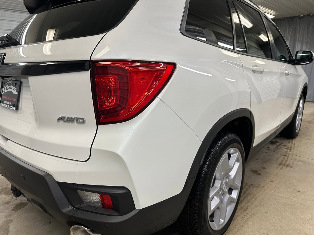 Used 2025 Honda Passport EX-L image 28
