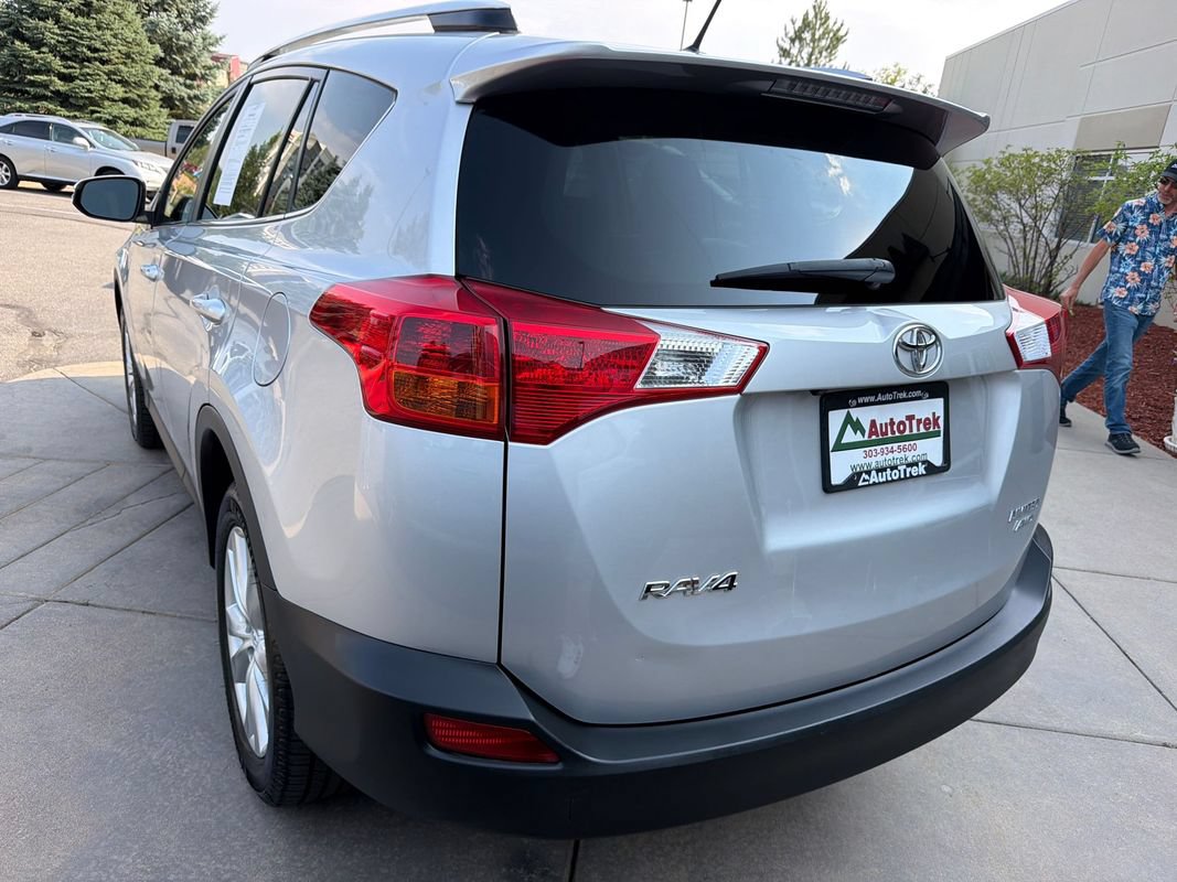 Used 2015 Toyota RAV4 Limited AWD/4WD image 8