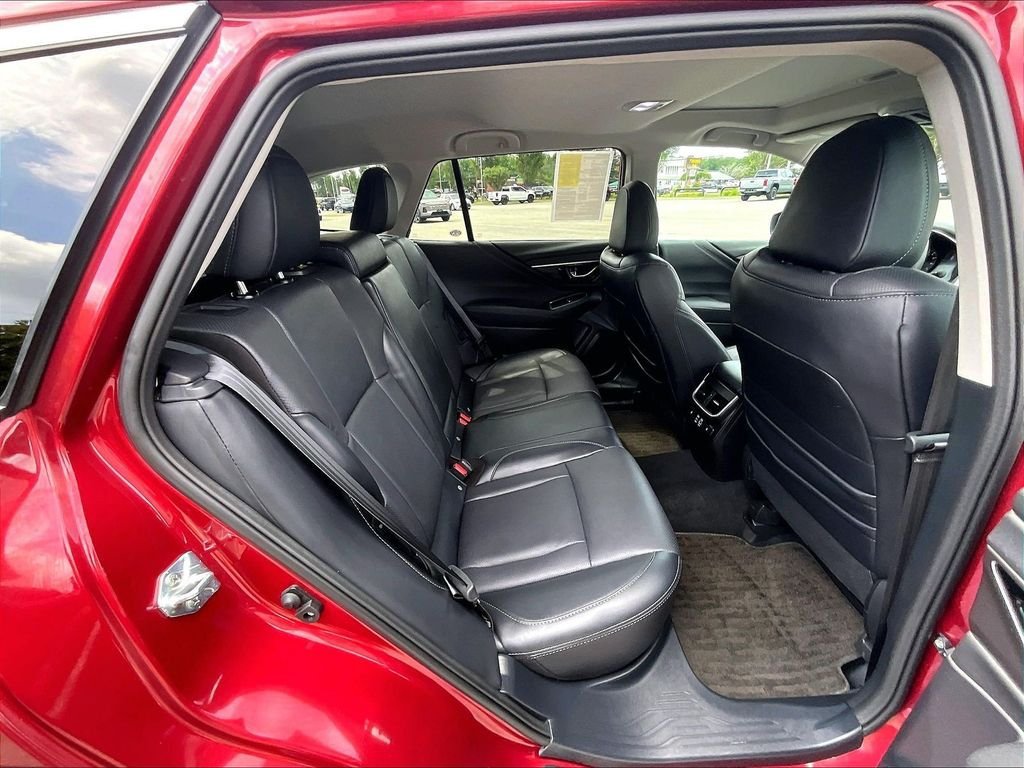 Used 2024 Subaru Outback Limited AWD/4WD image 16