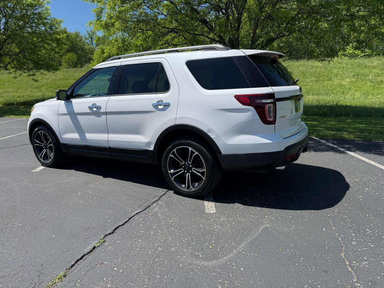 Used 2013 Ford Explorer Sport AWD/4WD image 17