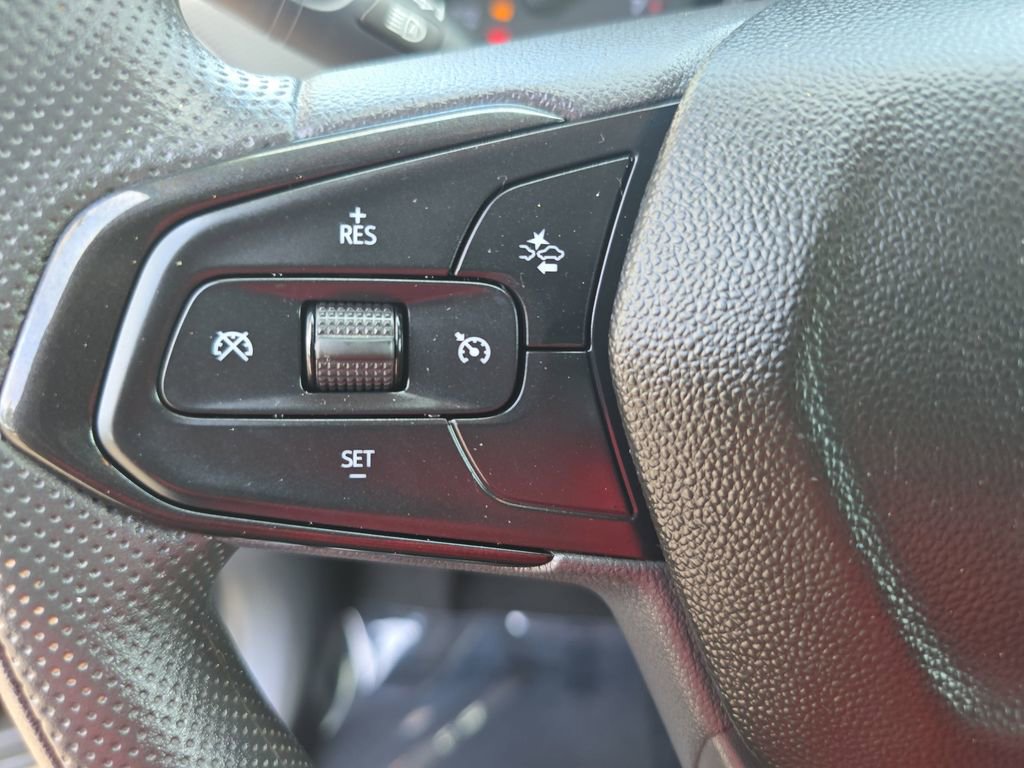 Used 2022 Chevrolet TrailBlazer LT FWD image 16