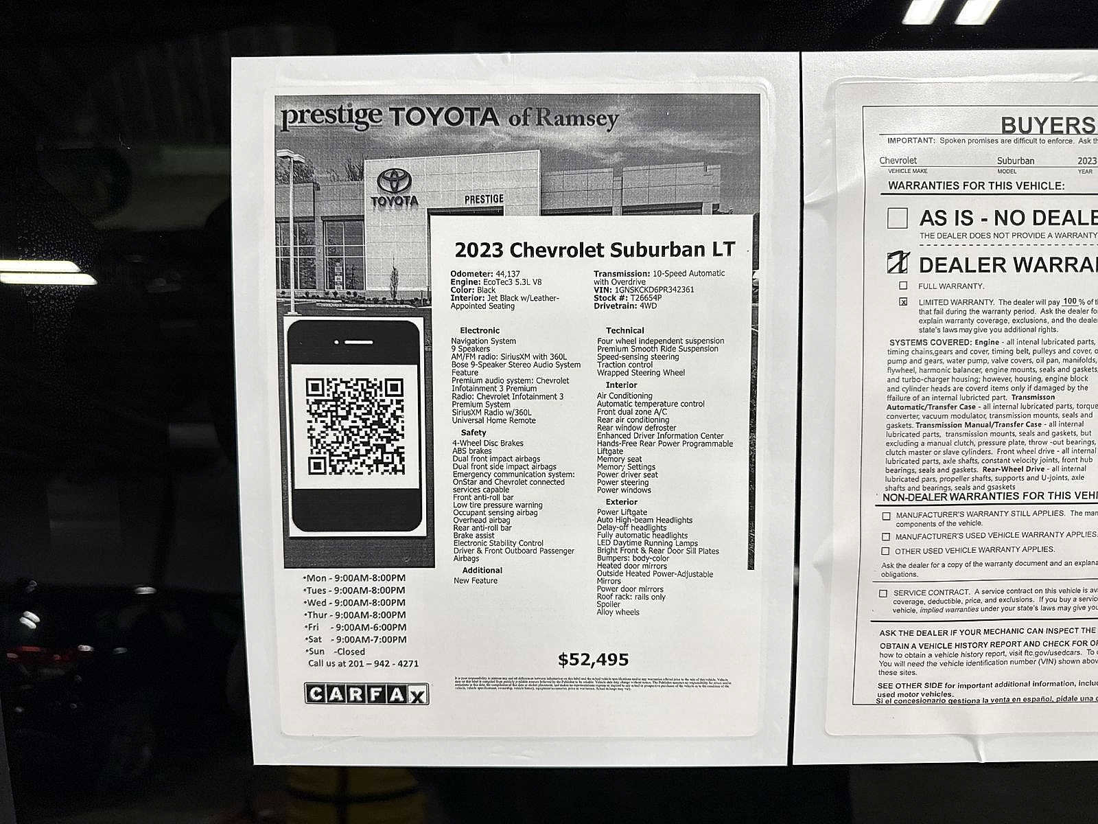 Used 2023 Chevrolet Suburban LT w/ Luxury Package AWD/4WD image 13