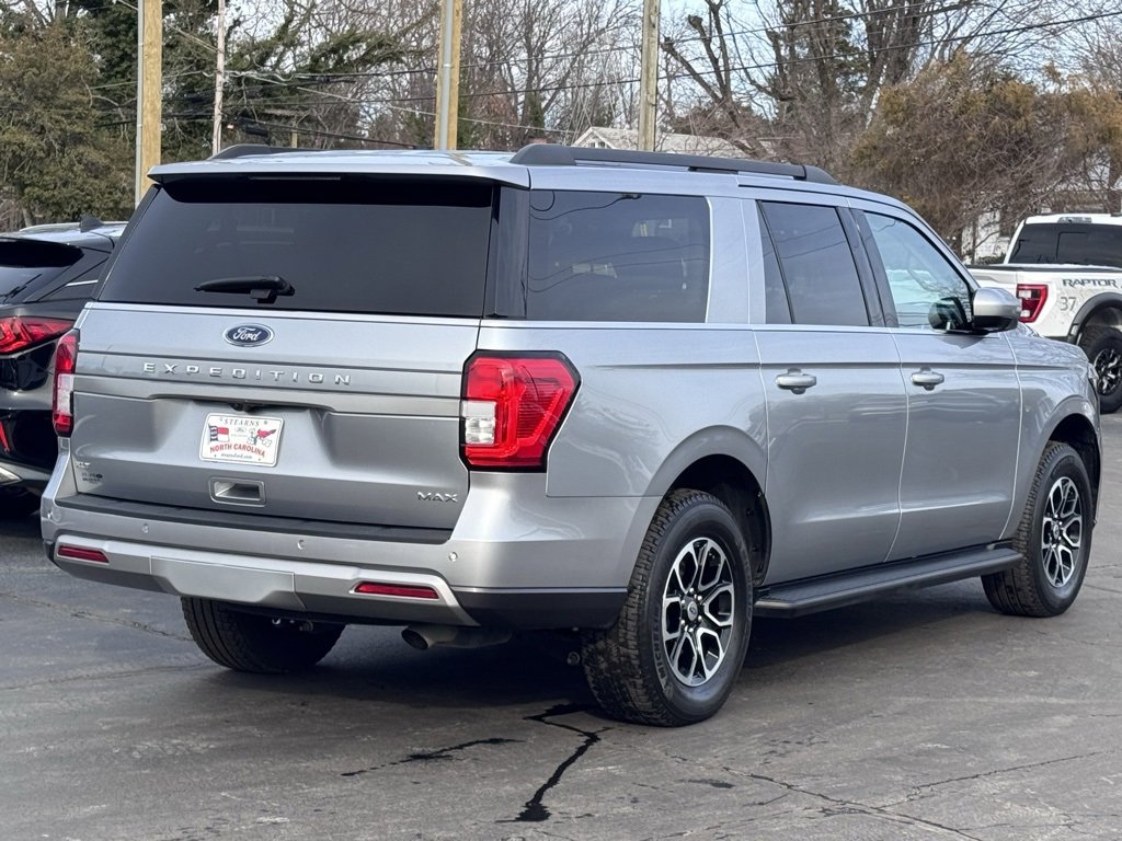 Used 2024 Ford Expedition Max XLT image 17