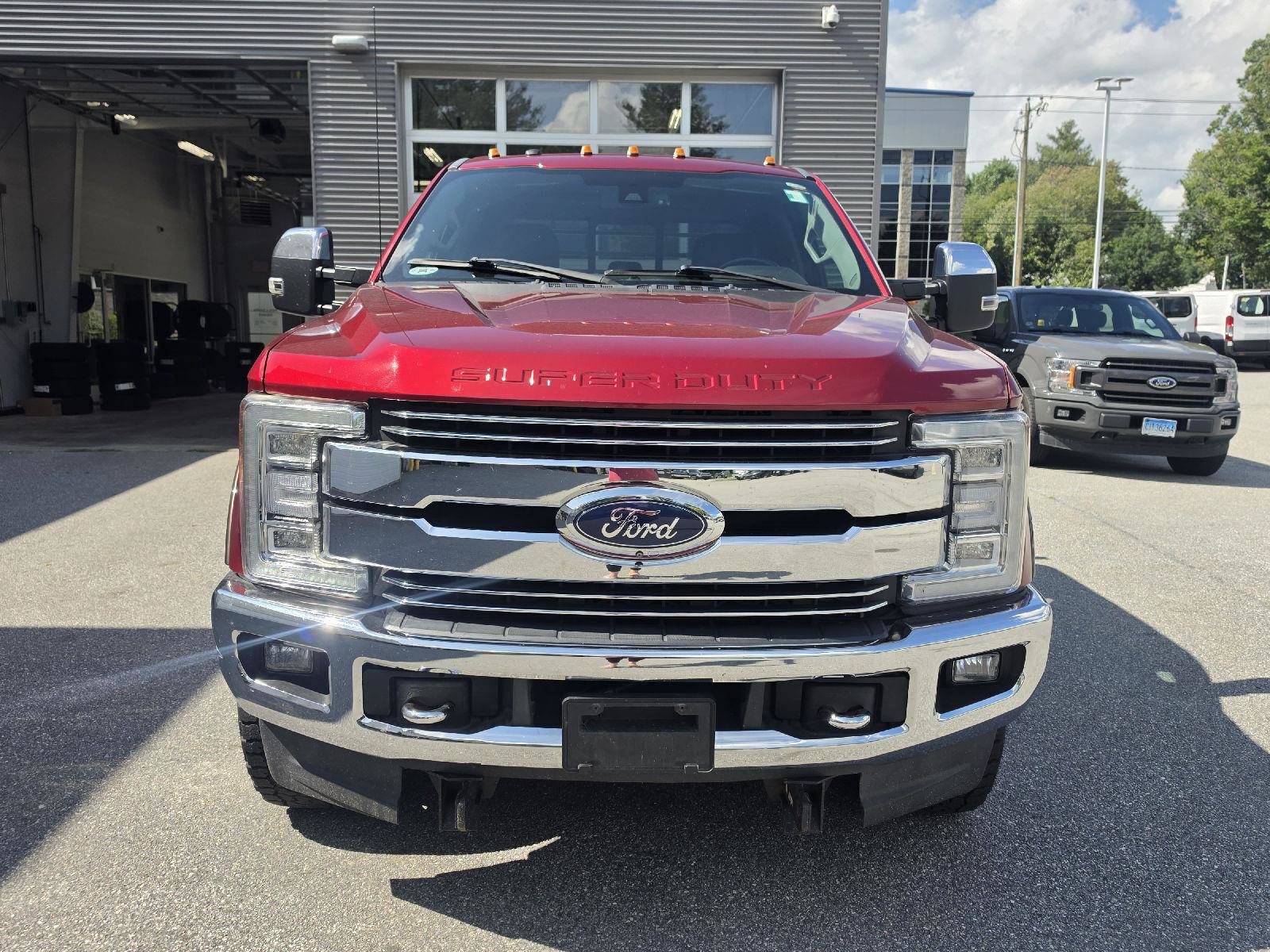 Used 2017 Ford F250 Lariat w/ Lariat Ultimate Package AWD/4WD image 8
