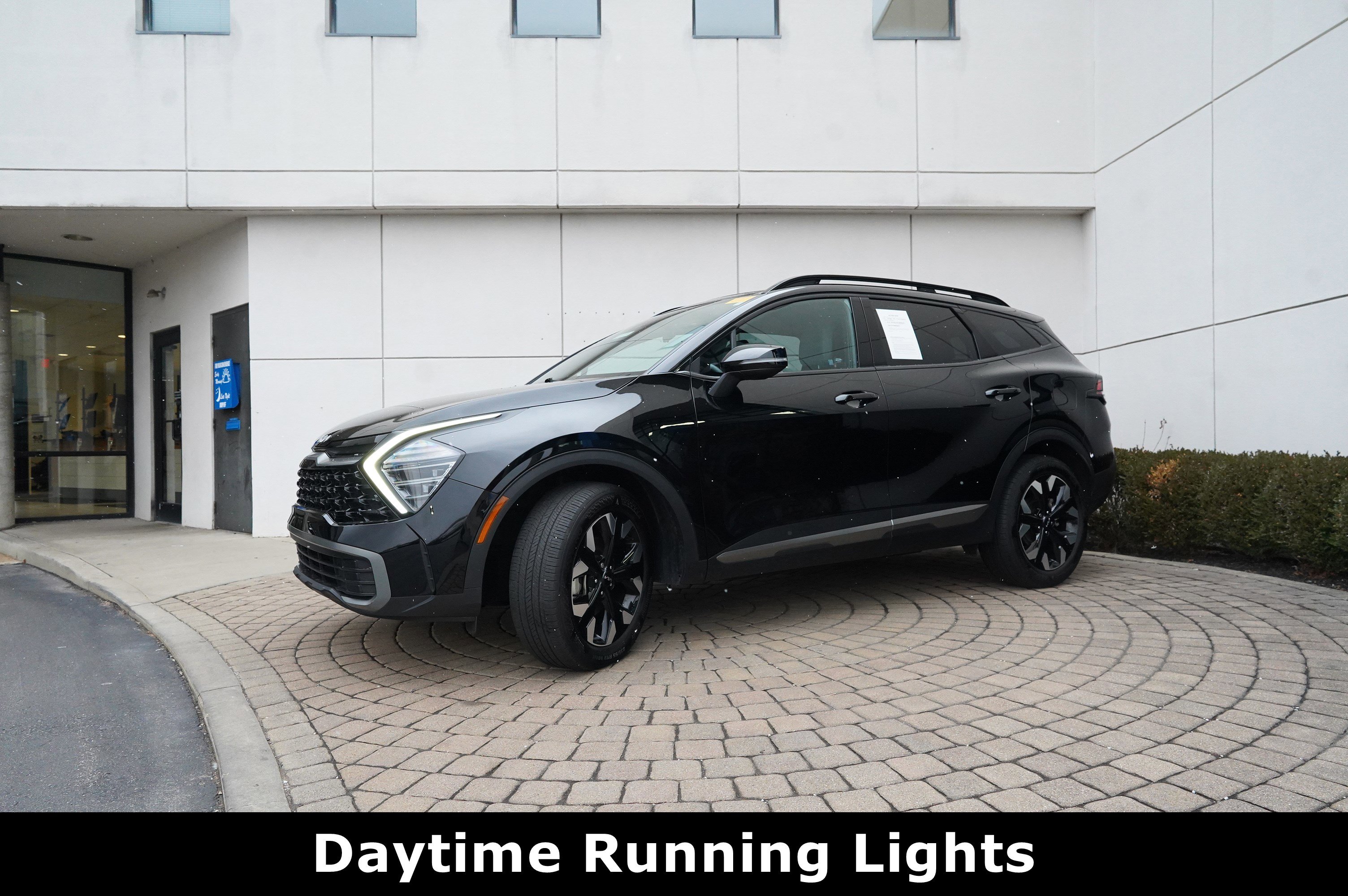 Used 2024 Kia Sportage X-Line w/ X-Line Premium Package image 18