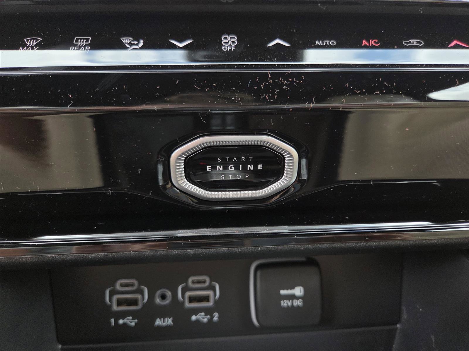 New 2026 Jeep Grand Cherokee L Limited image 36