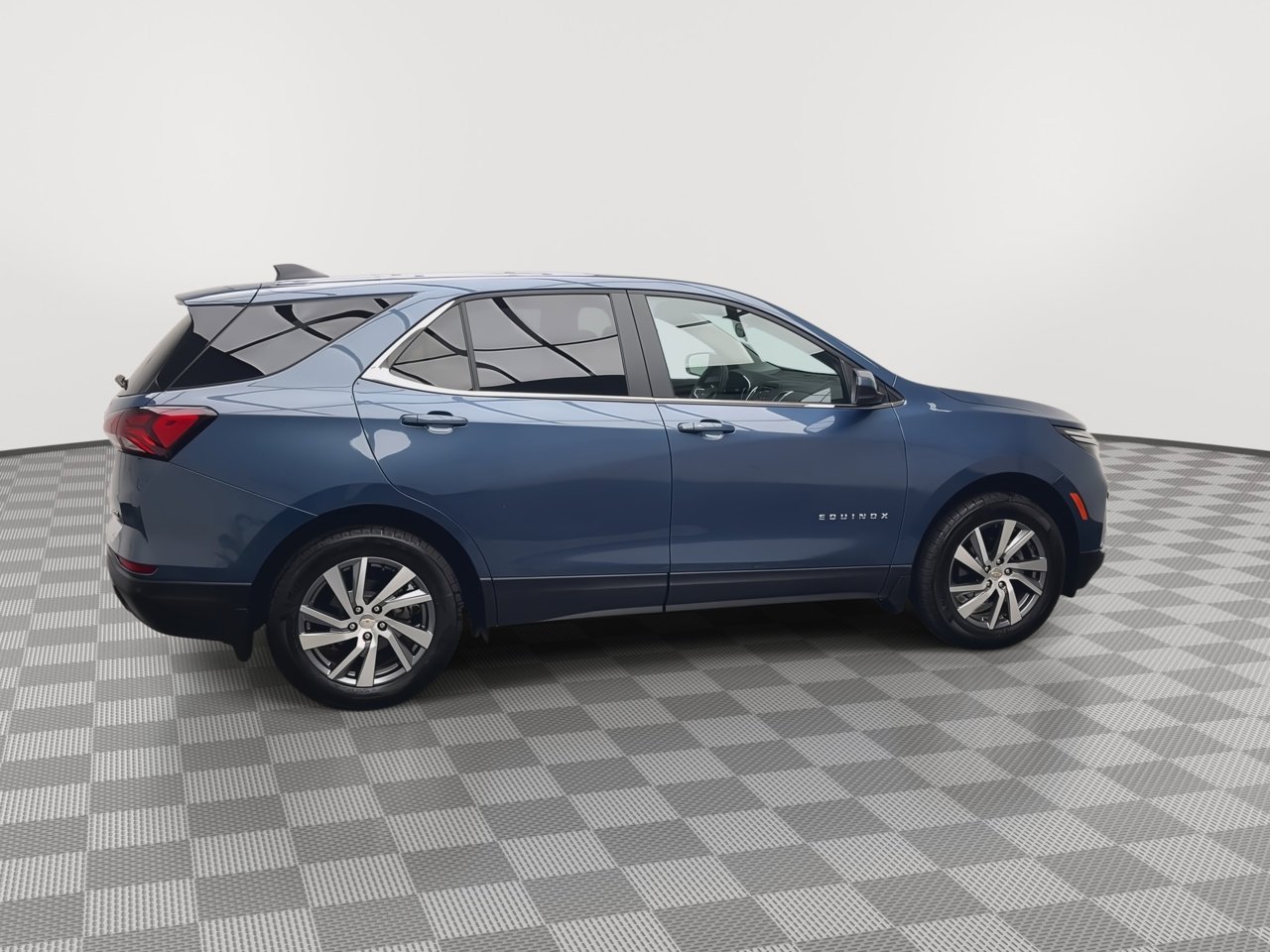 Certified 2024 Chevrolet Equinox LT image 38