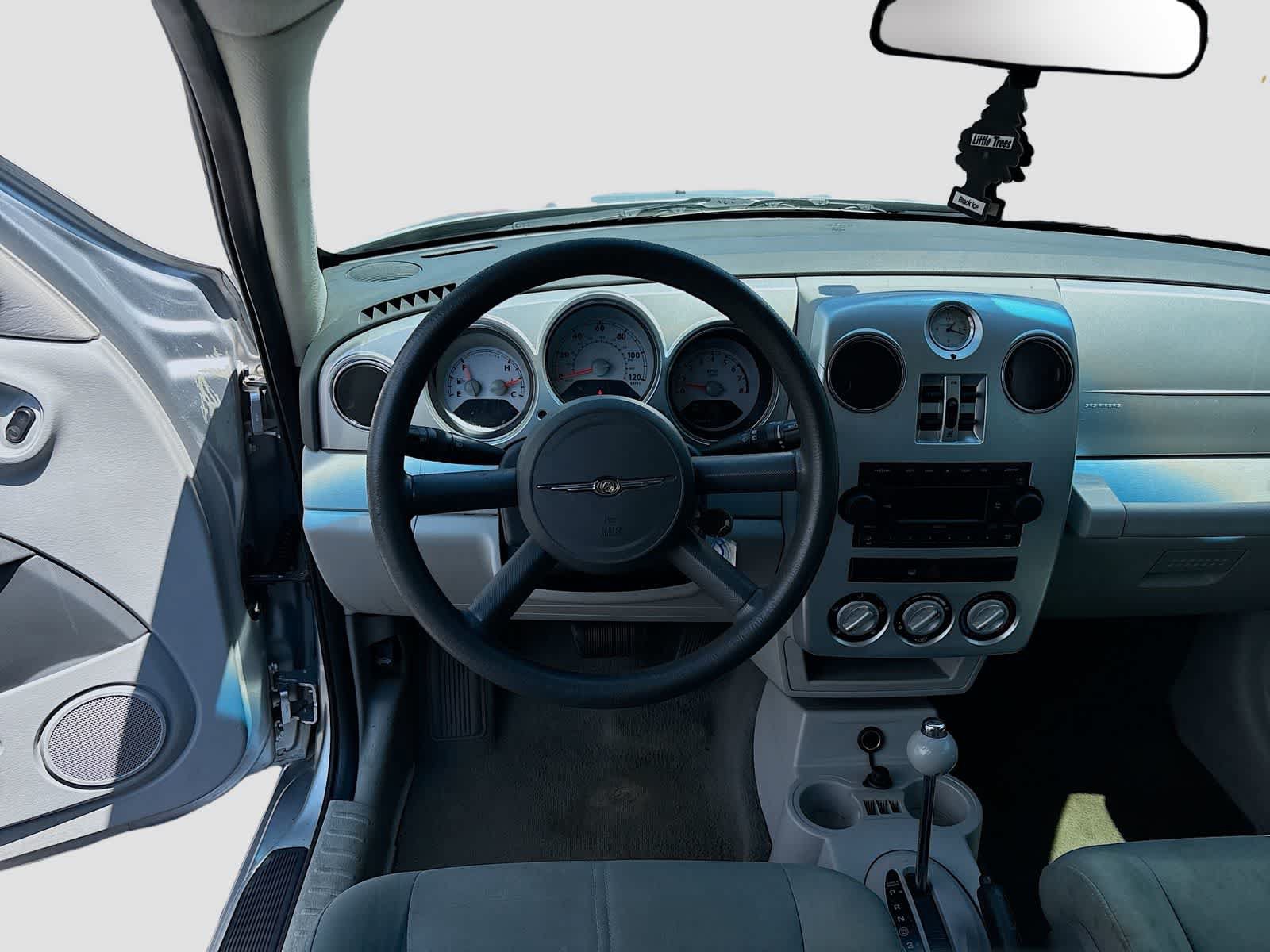 Used 2007 Chrysler PT Cruiser FWD image 19