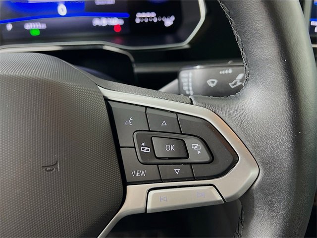 Used 2024 Volkswagen Jetta SE image 31