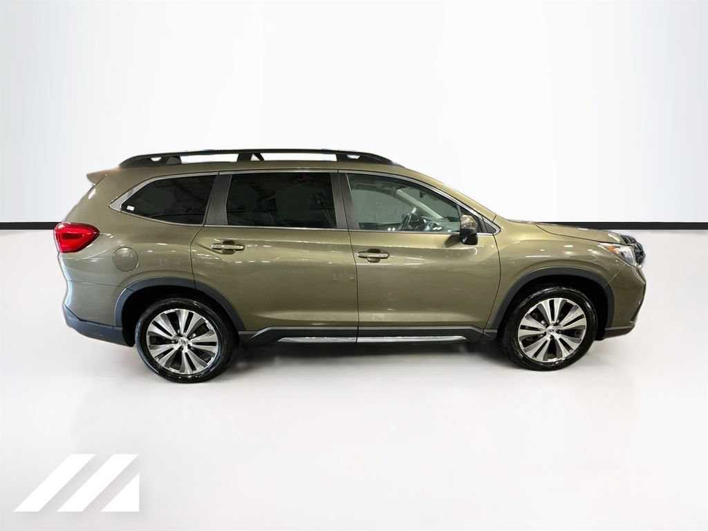 Used 2022 Subaru Ascent Limited w/ Technology Package AWD/4WD image 4